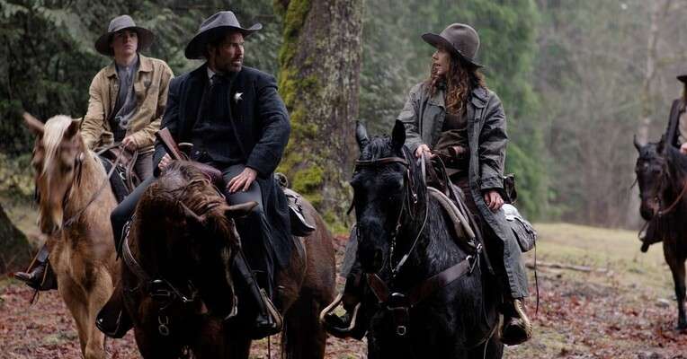 پوستر فیلم وسترن اکشن Calamity Jane 2024 با بازی امیلی بت ریکاردز