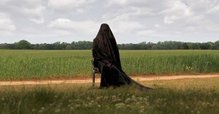 پوستر فیلم The Woman in the Yard 2025