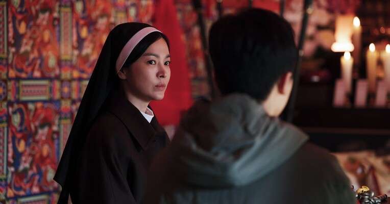پوستر فیلم راهبه‌های تاریک Dark Nuns 2025